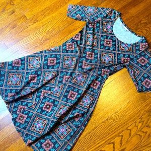 LulaRoe Nicole dress stained glass with pockets XL